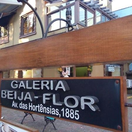 דירות Locar-In Gramado - Loft A 50 M Da Rua Coberta. מראה חיצוני תמונה