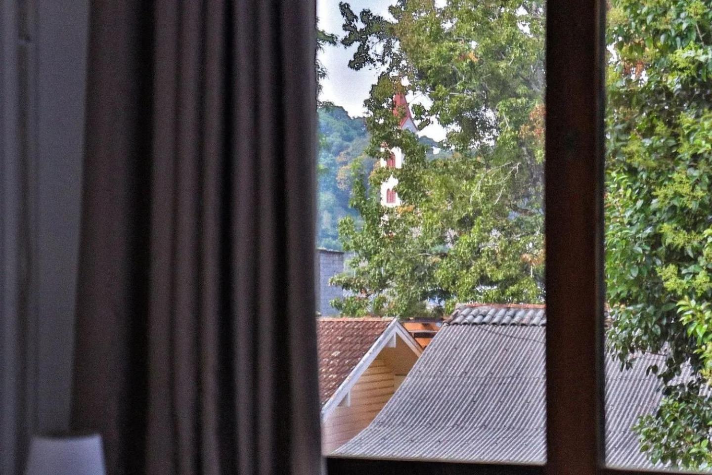 דירות Locar-In Gramado - Loft A 50 M Da Rua Coberta. מראה חיצוני תמונה